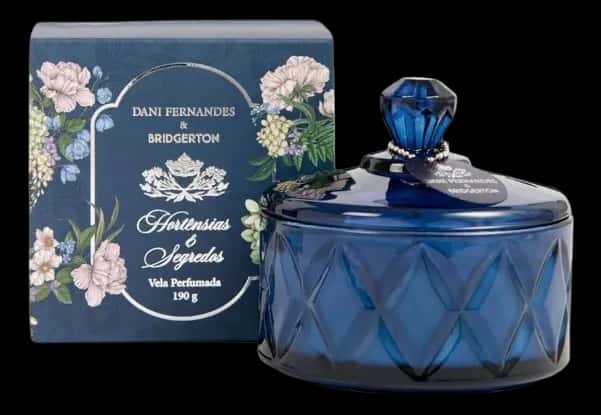 Vela Perfumada Bridgerton Hortênsias E Segredos 190g | Luxo Azul Hortências E Segredos | Parcelamento sem juros - Mercado Livre